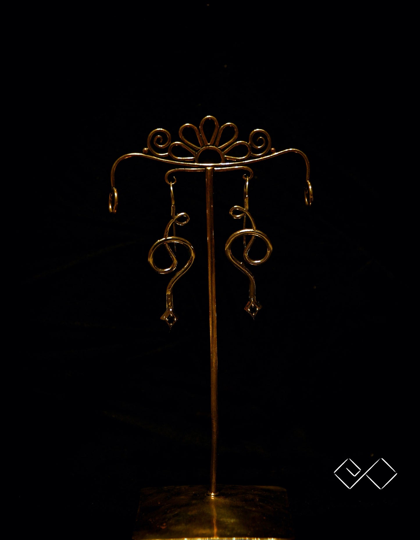 Twisted Serpent